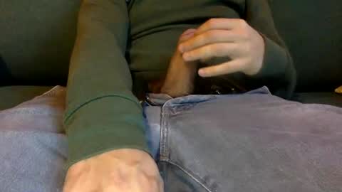 Snapshot of tombi125 chatting on 7, 12, 2024 tombi125 online show from 7, 12, 2024