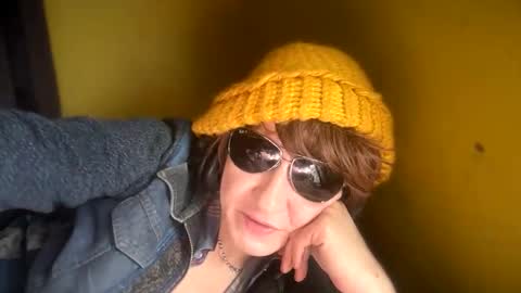 Snapshot of tomboy_titties chatting on 1, 1, 2025 tomboy_titties online show from 1, 1, 2025