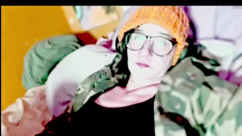 Snapshot of tomboy_titties chatting on 9, 1, 2025 tomboy_titties online show from 9, 1, 2025