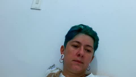 Blue online show from 10, 2, 2026