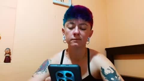 Blue online show from 25, 6, 2026