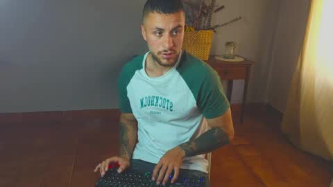 tomDavisXl online show from 3, 4, 2026