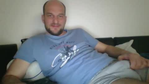 tome55555 online show from 12, 2, 2026