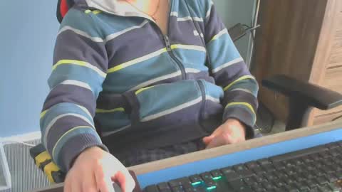 tomin3m online show from 2, 3, 2025