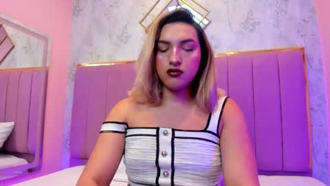 Snapshot of tomlondon_ chatting on 2, 12, 2025 online show from 2, 12, 2025