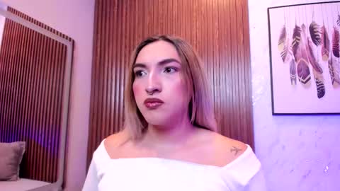 Snapshot of tomlondon_ chatting on 14, 12, 2025 online show from 14, 12, 2025