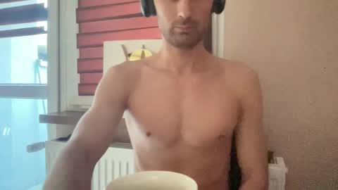 tommi77799 online show from 18, 1, 2026