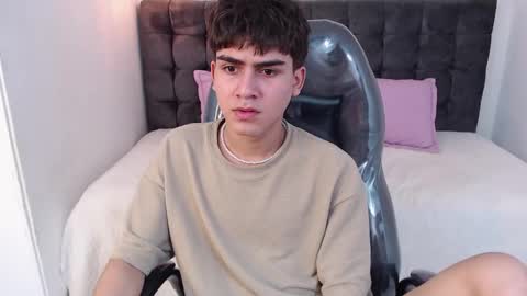 Tommy  online show from 8, 1, 2025