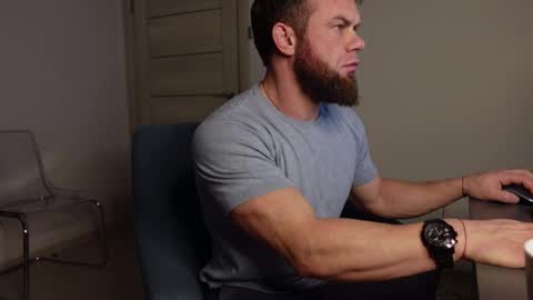  tommy burnzzz  online show from 31, 12, 2024