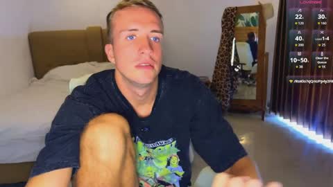 Snapshot of tommy_cumfinger chatting on 2, 5, 2026 Tommy online show from 2, 5, 2026