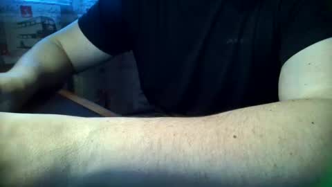 Snapshot of tommy_li_2 chatting on 23, 1, 2025 Tommi Li online show from 23, 1, 2025