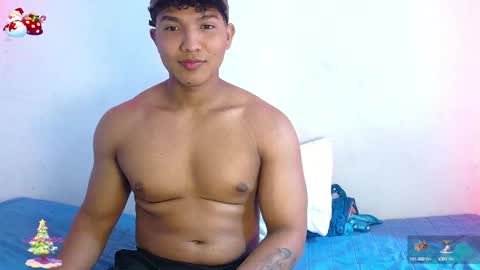 Snapshot of tommy_montana57935 chatting on 5, 1, 2025 tommy and merida online show from 5, 1, 2025