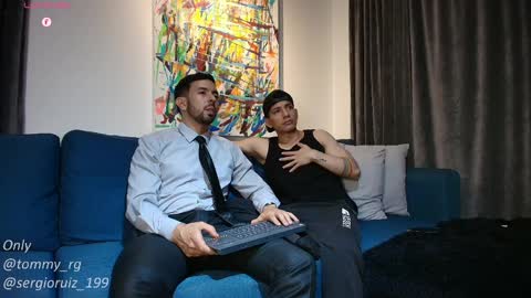 tommy_raym0ndg online show from 11, 4, 2026