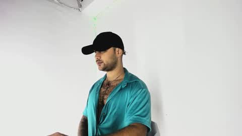 tommy_sccott online show from 28, 9, 2025