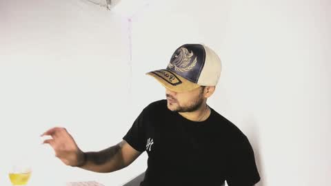 tommy_sccott online show from 5, 10, 2025