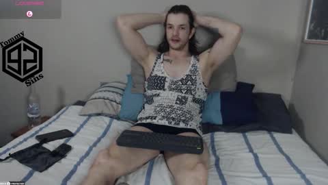 Snapshot of tommy_sins92 chatting on 22, 10, 2025 Tommy Sins online show from 22, 10, 2025