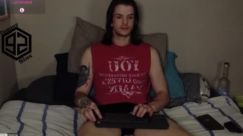 Snapshot of tommy_sins92 chatting on 31, 10, 2025 Tommy Sins online show from 31, 10, 2025