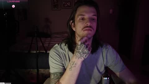 Snapshot of tommy_sins92 chatting on 22, 11, 2025 Tommy Sins online show from 22, 11, 2025