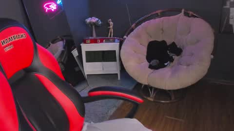 tommy_stars online show from 10, 4, 2026