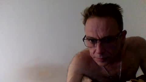 tommyandtomara online show from 5, 4, 2026