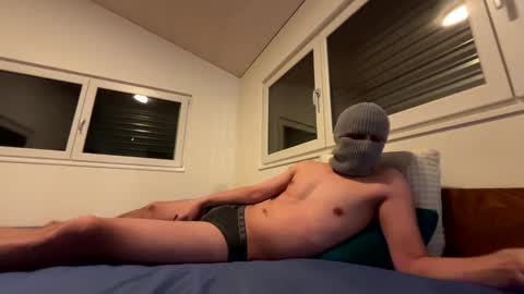 Snapshot of tommyboy123123123 chatting on 15, 3, 2026 Kayden online show from 15, 3, 2026