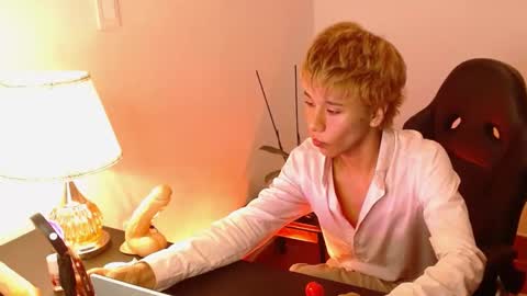 Tommy Foxboy online show from 18, 12, 2024