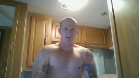 Snapshot of tommygunsfit chatting on 19, 2, 2026 tommygunsfit online show from 19, 2, 2026