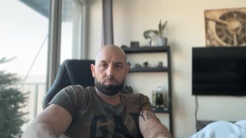 Thomas Fit online show from 6, 1, 2026