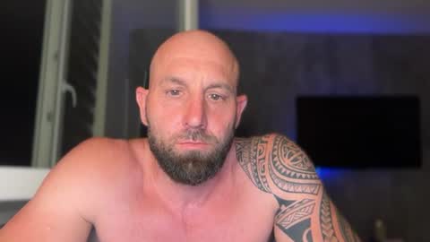 Snapshot of tommyx01 chatting on 24, 6, 2026 Thomas Fit online show from 24, 6, 2026