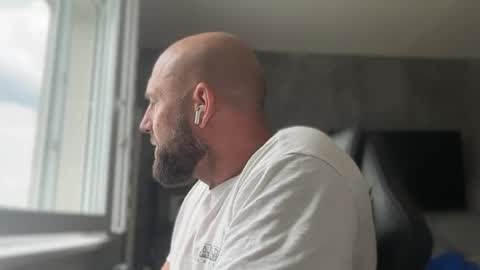 Snapshot of tommyx01 chatting on 14, 7, 2026 Thomas Fit online show from 14, 7, 2026