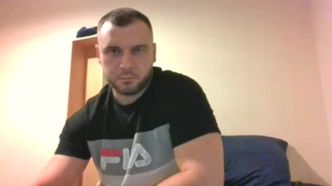 Snapshot of tommyy19901 chatting on 9, 10, 2025 tommyy19901 online show from 9, 10, 2025