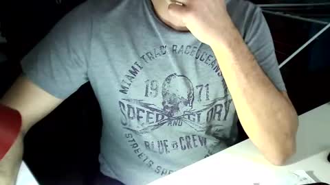 Snapshot of tomtom02029 chatting on 12, 1, 2025 Tom online show from 12, 1, 2025