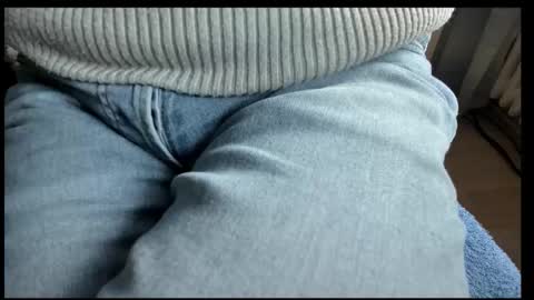 Snapshot of tomtotal chatting on 13, 10, 2025 Tom online show from 13, 10, 2025