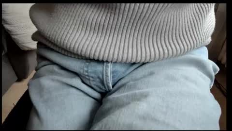 Snapshot of tomtotal chatting on 28, 11, 2025 Tom online show from 28, 11, 2025