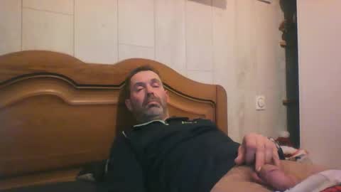 Snapshot of tonio1972 chatting on 26, 11, 2025 tonio1972 online show from 26, 11, 2025