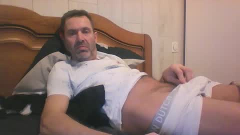 Snapshot of tonio1972 chatting on 14, 12, 2025 tonio1972 online show from 14, 12, 2025