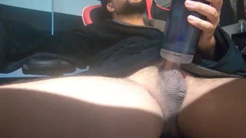 Snapshot of tony26100 chatting on 18, 10, 2025 tony26100 online show from 18, 10, 2025