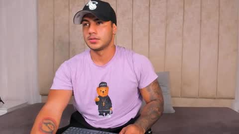 Snapshot of tony_jason chatting on 15, 1, 2025 tony jason online show from 15, 1, 2025