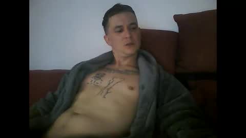 tonystrawberry online show from 8, 3, 2026