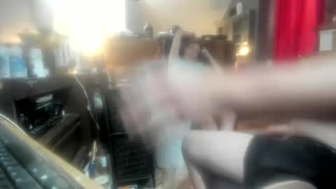 Snapshot of tonyvauthier chatting on 21, 7, 2026 nikkiandtony online show from 21, 7, 2026