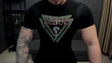 Snapshot of tonywilcoxx chatting on 27, 12, 2024 TonyWilcox online show from 27, 12, 2024
