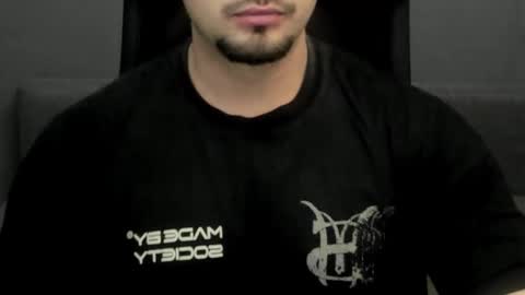 Snapshot of tonywilcoxx chatting on 8, 3, 2025 TonyWilcox online show from 8, 3, 2025