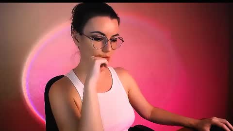 Snapshot of too_beautiful chatting on 15, 7, 2026 Elizabeth online show from 15, 7, 2026