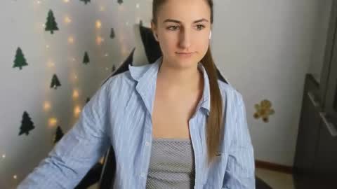 Snapshot of tooboringgirl chatting on 18, 2, 2025 Alisson online show from 18, 2, 2025