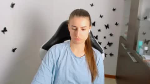 Snapshot of tooboringgirl chatting on 30, 9, 2025 Alisson online show from 30, 9, 2025