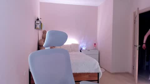 Snapshot of toohornyserj chatting on 6, 1, 2025 toohornyserj online show from 6, 1, 2025