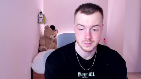 Snapshot of toohornyserj chatting on 10, 1, 2025 toohornyserj online show from 10, 1, 2025