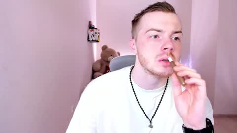 Snapshot of toohornyserj chatting on 20, 2, 2025 toohornyserj online show from 20, 2, 2025