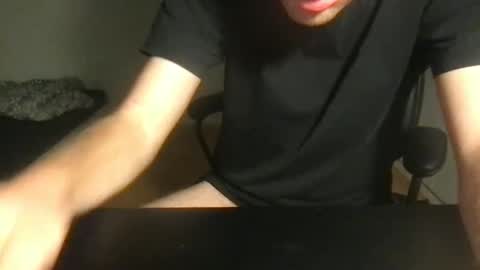 Snapshot of toohottobetrue21 chatting on 30, 9, 2025 Max online show from 30, 9, 2025