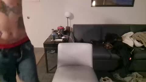 Snapshot of toomuchsmoke chatting on 7, 2, 2025 toomuchsmoke online show from 7, 2, 2025